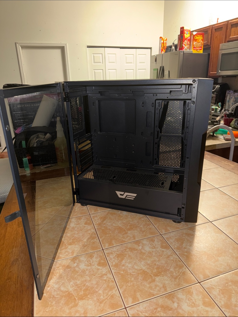 Black Mid-Tower PC Case with Tempered Glass Side Panel